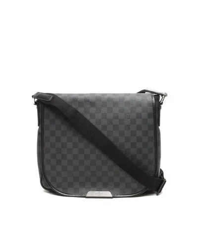 Pre-owned Louis Vuitton Damier Graphite Daniel Mm Shoulder Bag In Black