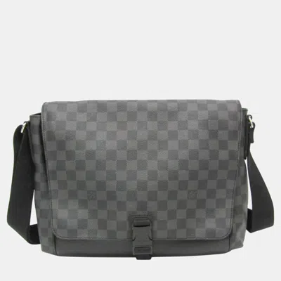 Pre-owned Louis Vuitton Damier Graphite Messenger Mm Shoulder Bag In Black