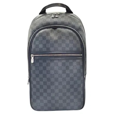 Pre-owned Louis Vuitton Damier Graphite Michael Backpack In Gray