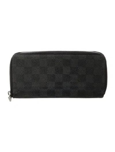 Pre-owned Louis Vuitton Damier Graphite Pattern Coated Canvas Zippy Wallet In Black