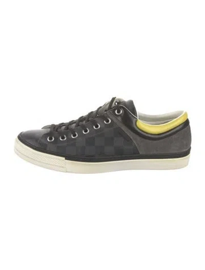 Pre-owned Louis Vuitton Damier Graphite Pattern Sneakers In Black