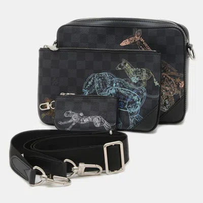 Pre-owned Louis Vuitton Damier Graphite Trio Messenger Shoulder Bag In Black