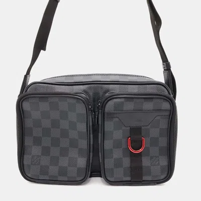 Pre-owned Louis Vuitton Damier Graphite Utility Messenger Bag In Black