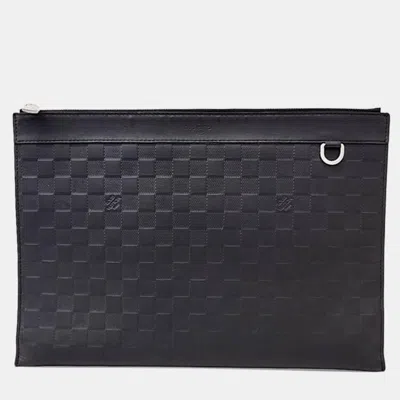 Pre-owned Louis Vuitton Damier Infini Discovery Pochette Gm Handbag In Black