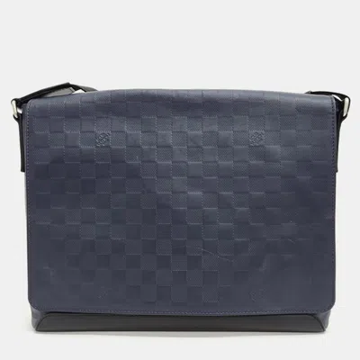 Pre-owned Louis Vuitton Damier Infini District Mm Handbag In Navy Blue