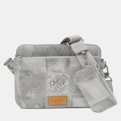 Pre-owned Louis Vuitton Damier Salt Trio Messenger Shoulder Bag In Gray