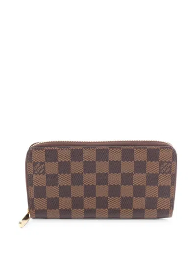 Pre-owned Louis Vuitton Damier Zippy Zip-fastening Wallet In Brown