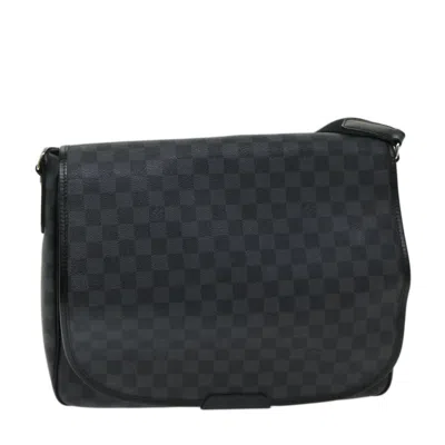 Pre-owned Louis Vuitton Daniel Canvas Shoulder Bag () In Black