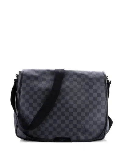 Pre-owned Louis Vuitton Daniel Messenger Bag Damier Graphite Gm Crossbody Bag In Black