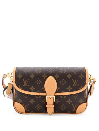 Pre-owned Louis Vuitton Diane Nm Handbag Monogram Canvas Crossbody Bag In Brown