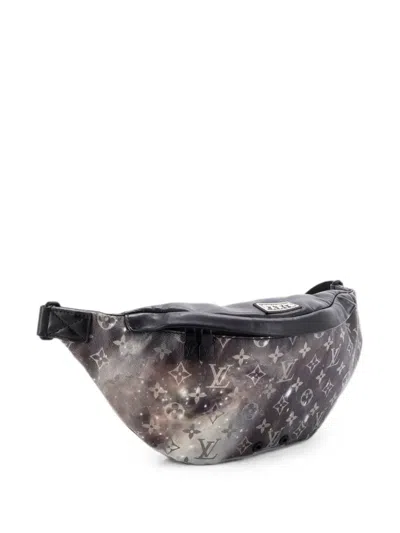 Pre-owned Louis Vuitton Discovery Bumbag Limited Edition Monogram Galaxy Canvas Belt Bag In Black