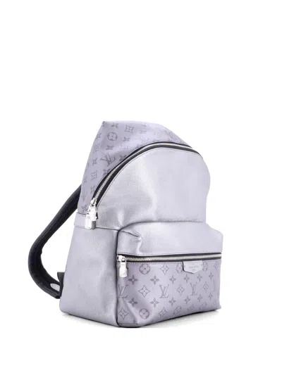 Pre-owned Louis Vuitton Discovery Monogram Taigarama Pm Backpack In Silver