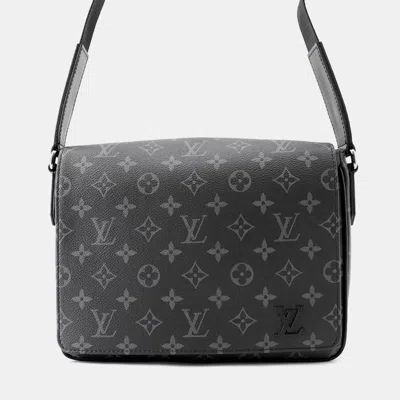 Pre-owned Louis Vuitton District Nv3 Noir Monogram Eclipse Size Pm In Black