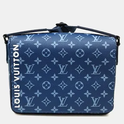 Pre-owned Louis Vuitton District Pm M23785 Handbag In Blue