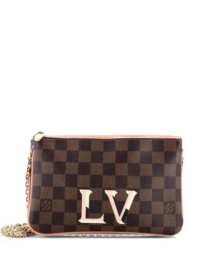 Pre-owned Louis Vuitton Double Zip Pochette Damier Clutch Bag In Brown