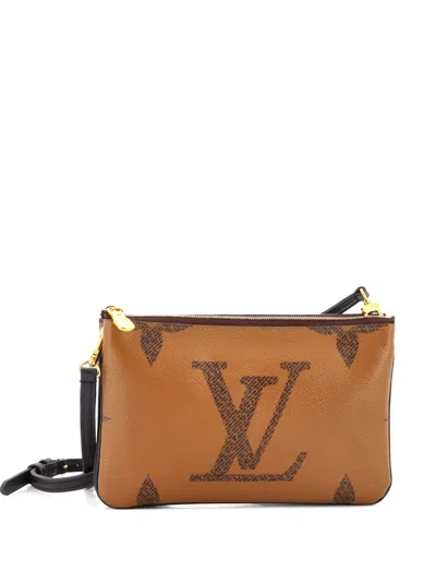 Pre-owned Louis Vuitton Double Zip Pochette Reverse Monogram Giant Clutch Bag In Brown