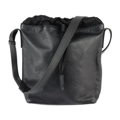 Pre-owned Louis Vuitton Drawsting Leather Shoulder Bag () In Black