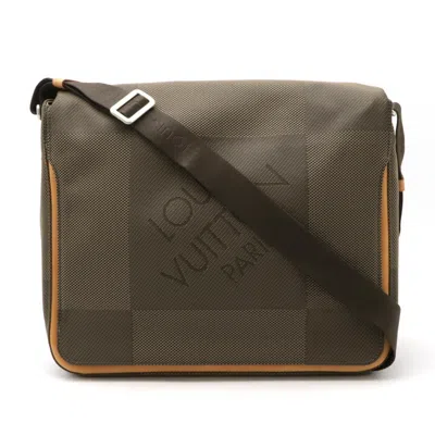 Pre-owned Louis Vuitton Earth Damier Geant Shoulder Bag ()