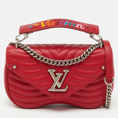 Pre-owned Louis Vuitton Ecarlate Leather New Wave Chain Mm Bag In Red