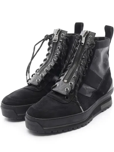 Pre-owned Louis Vuitton Eclipse-monogram Front-zip Ankle Boots In Black