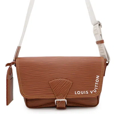 Pre-owned Louis Vuitton Epi Brown Epi Leather Shoulder Bag ()