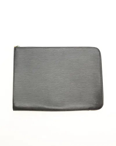 Pre-owned Louis Vuitton Epi Laptop Case, Size 17-inch In Black