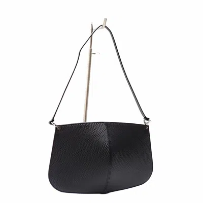 Pre-owned Louis Vuitton Epi Leather Pochette Pouch () In Black