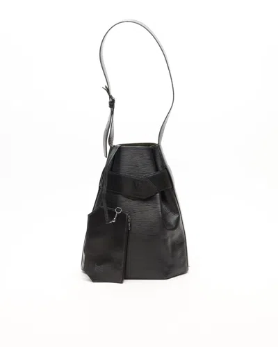 Pre-owned Louis Vuitton Epi Sac D'epaule Gm Bag In Black