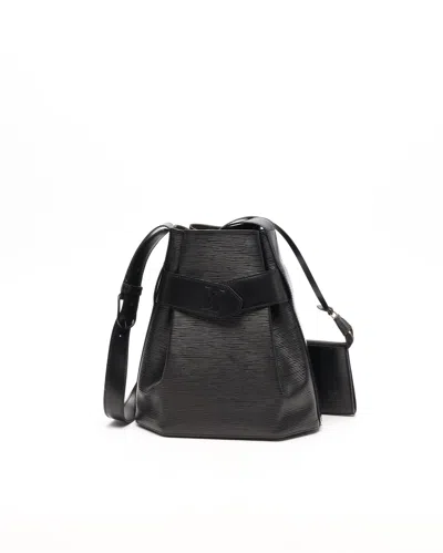 Pre-owned Louis Vuitton Epi Sac D'épaule Pm Bag In Black