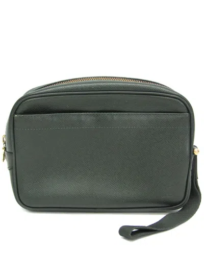 Louis Vuitton Episea Taiga Leather Clutch (authentic Pre-loved)
