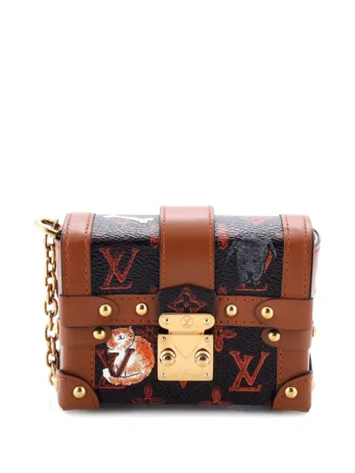 Pre-owned Louis Vuitton Essential Trunk Limited Edition Grace Coddington Catogram Canvas Pouch In Brown