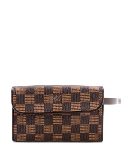 Pre-owned Louis Vuitton Florentine Pochette Damier Clutch Bag In Brown