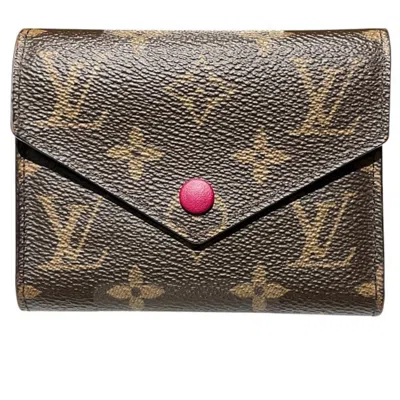 Pre-owned Louis Vuitton Fuchsia Middle Wallet (tri-fold) ()