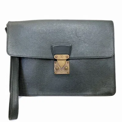 Pre-owned Louis Vuitton Galle Green Leather Clutch Bag () In Galle, Green