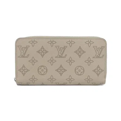 Pre-owned Louis Vuitton Galle Mahina Leather Long Wallet (bi-fold) () In Blue
