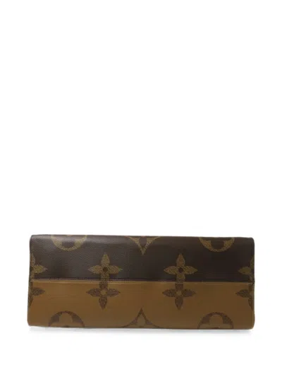 Pre-owned Louis Vuitton Gm On The Go Monogram Giant Tote Bag In Brown