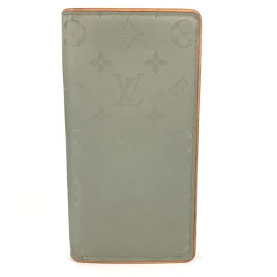 Pre-owned Louis Vuitton Gray Monogram Canvas Long Wallet (bi-fold) ()