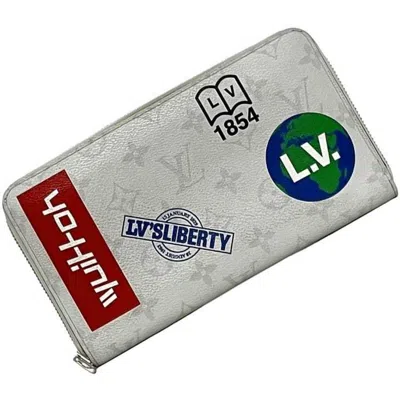 Pre-owned Louis Vuitton Gray Multi-color Red Color Monogram Long Wallet (bi-fold) ()