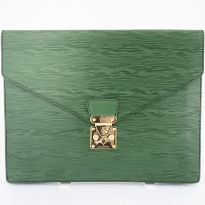 Pre-owned Louis Vuitton Green Epi Leather Clutch Bag ()