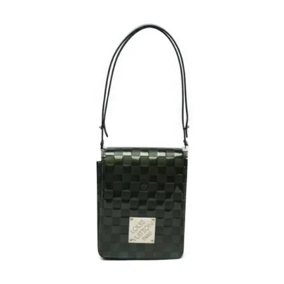 Pre-owned Louis Vuitton Green Handbag Shoulder Bag ()