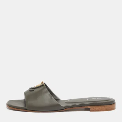 Pre-owned Louis Vuitton Green Leather Lv Mare Flat Slide Size 37