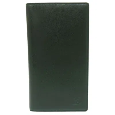 Pre-owned Louis Vuitton Green Taiga Leather Long Wallet (bi-fold) ()