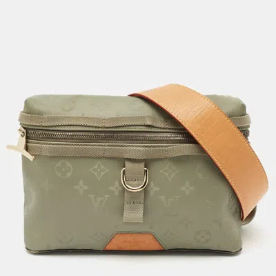 Pre-owned Louis Vuitton Grey Monogram Titanium Nylon Messenger Bag