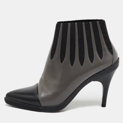 Pre-owned Louis Vuitton Grey/black Leather Pointed Toe Ankle Length Boots Size 39 In Gray
