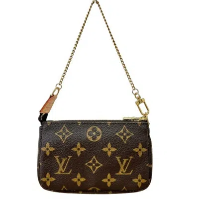 Pre-owned Louis Vuitton Handbag Pochette () In Brown
