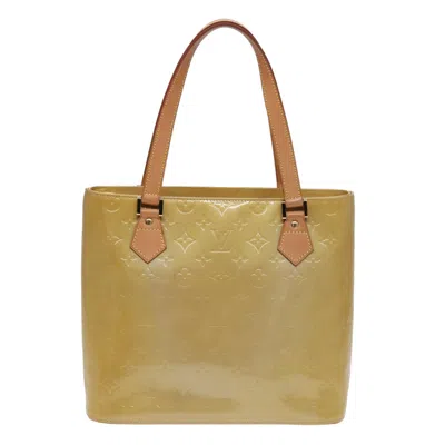 Pre-owned Louis Vuitton Houston Patent Leather Handbag () In Beige