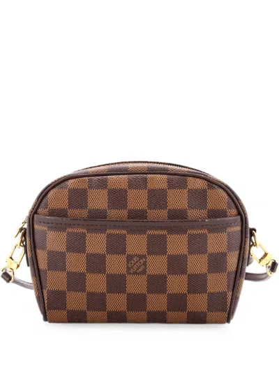 Pre-owned Louis Vuitton Ipanema Pochette Damier Crossbody Bag In Brown