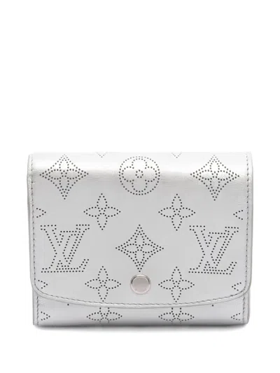 Pre-owned Louis Vuitton Iris Leather Wallet In Silver