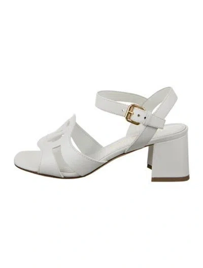Pre-owned Louis Vuitton Isola Sandals Calf Leather Sandals In White