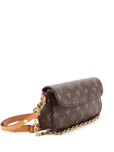 Pre-owned Louis Vuitton Ivy Wallet On Chain Monogram Canvas Shoulder Bag In Brown